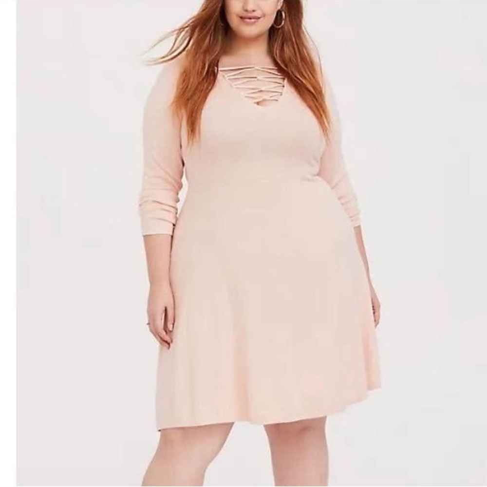 Torrid 3 Peach Caged Chest 3/4 Sleeve Fit Flare Mini Sweater Skater Dress